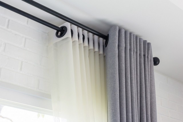 Curtain Fitters Headley, KT18